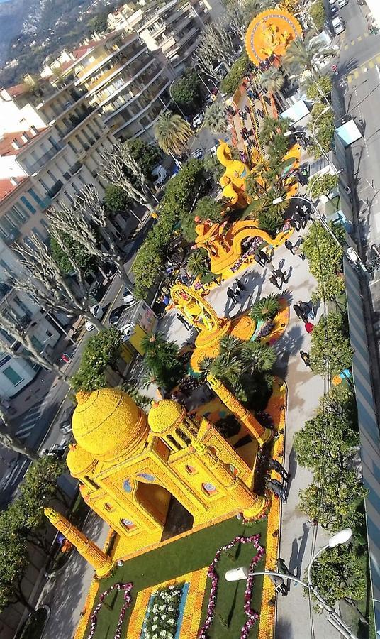Bed and Breakfast Les Mimosas Ментона Экстерьер фото